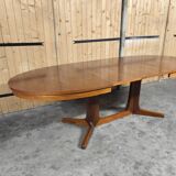 Vintage Baumann oval table