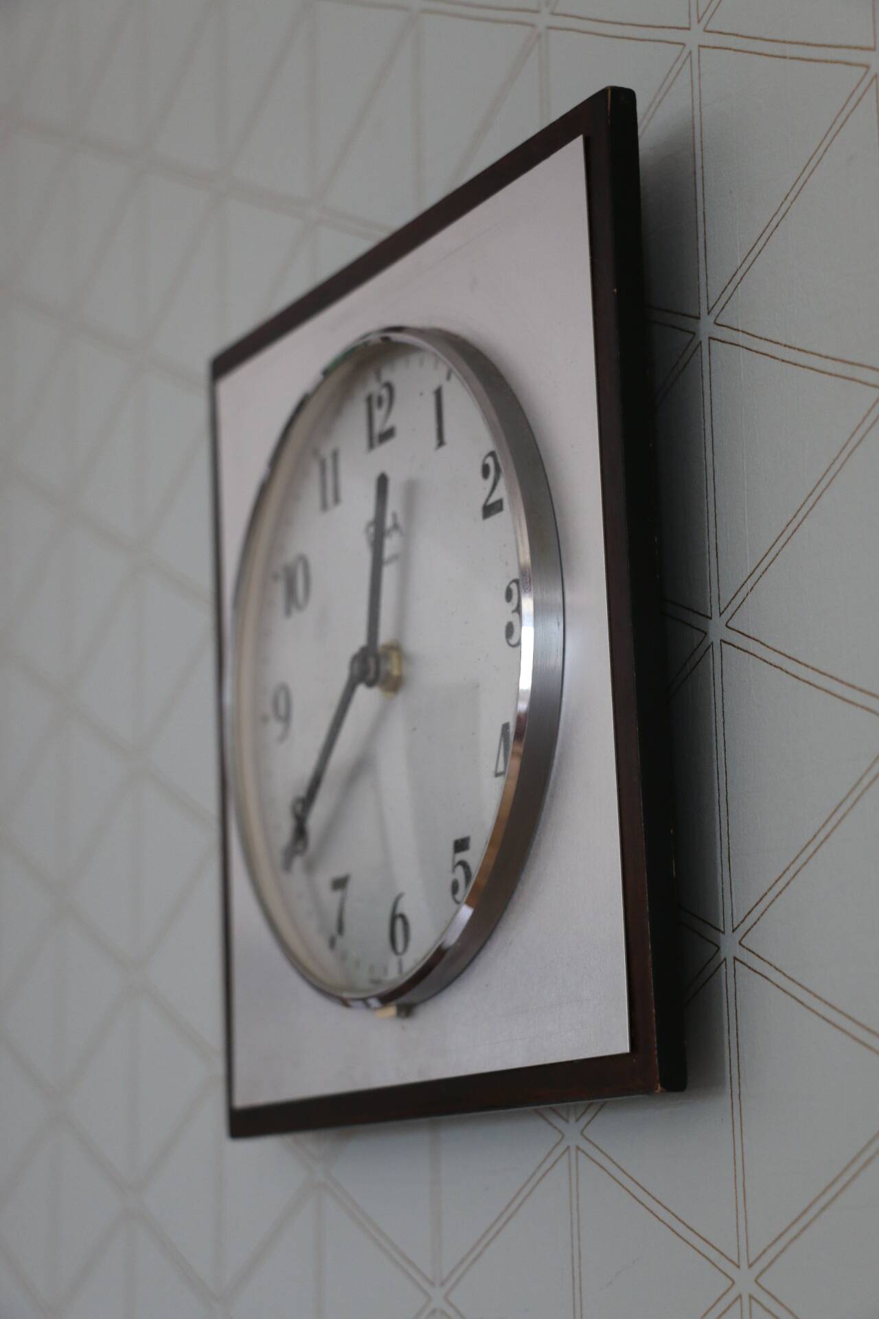 Flash brushed steel wall clock