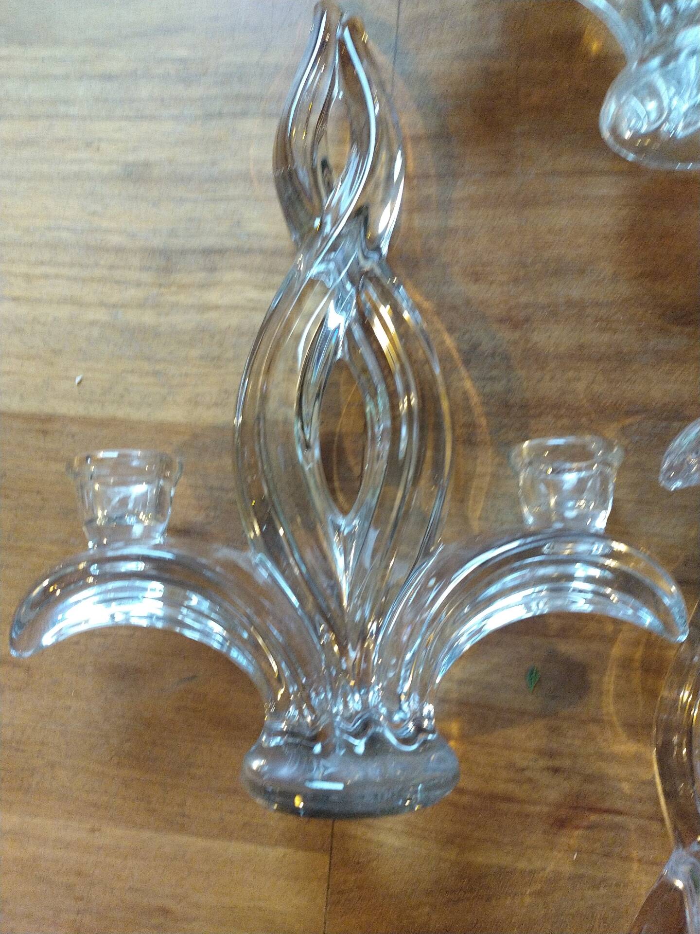 4 crystal lily candle holders from Vannes le Châtel.