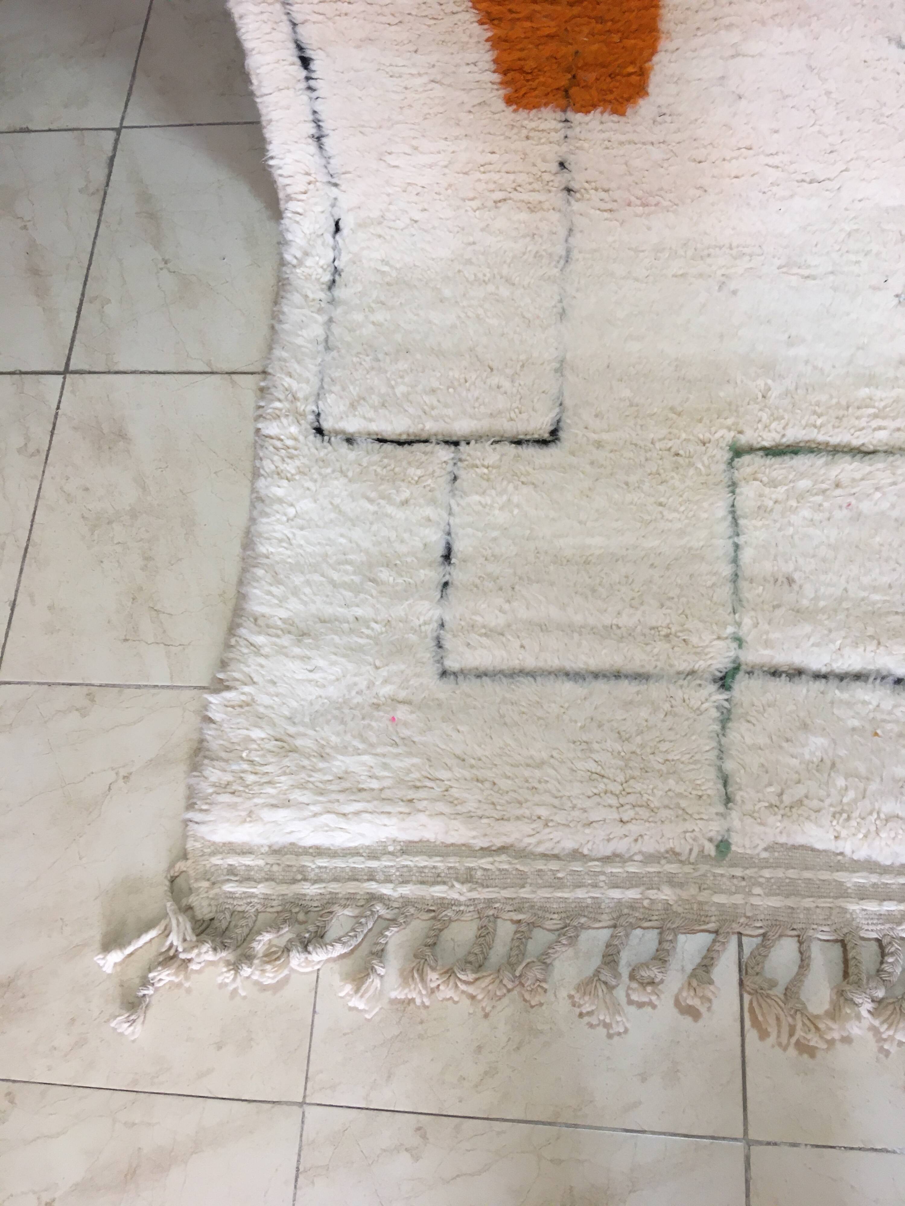 Boujaad Moroccan Berber Rug 2m50 x 1m70