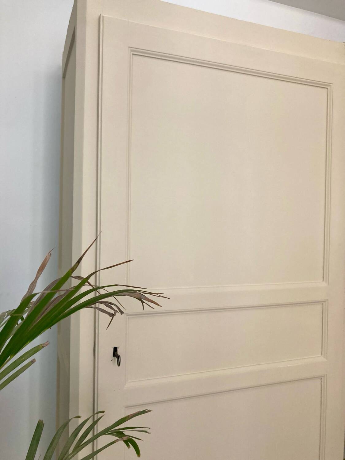 Parisian Bonnetiere wardrobe