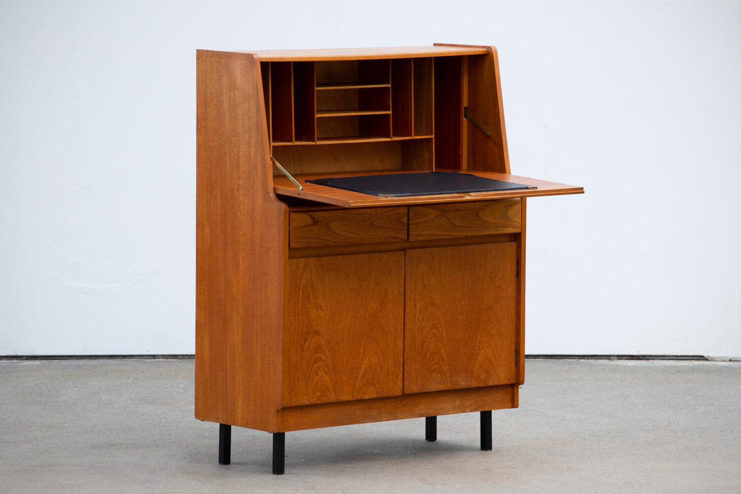 Vintage scandinavian secretary 1960