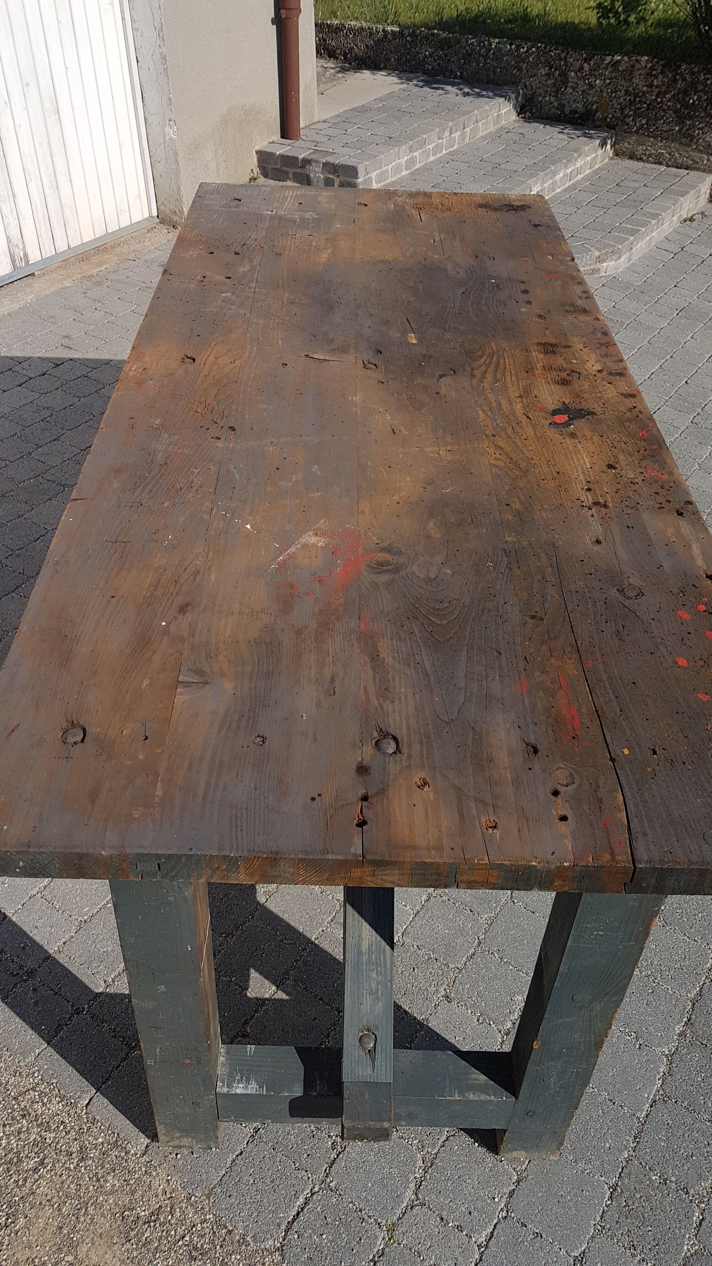Table established of old shoemaker furniture