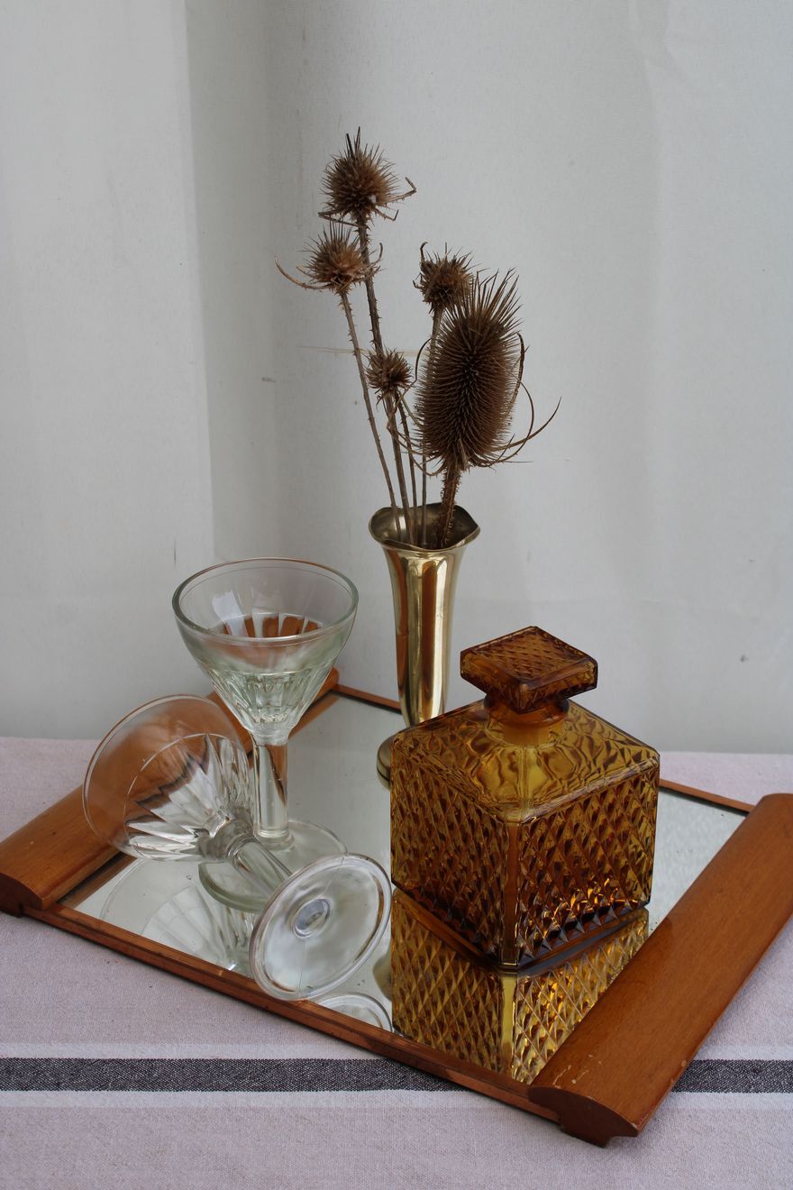 Glass decanter