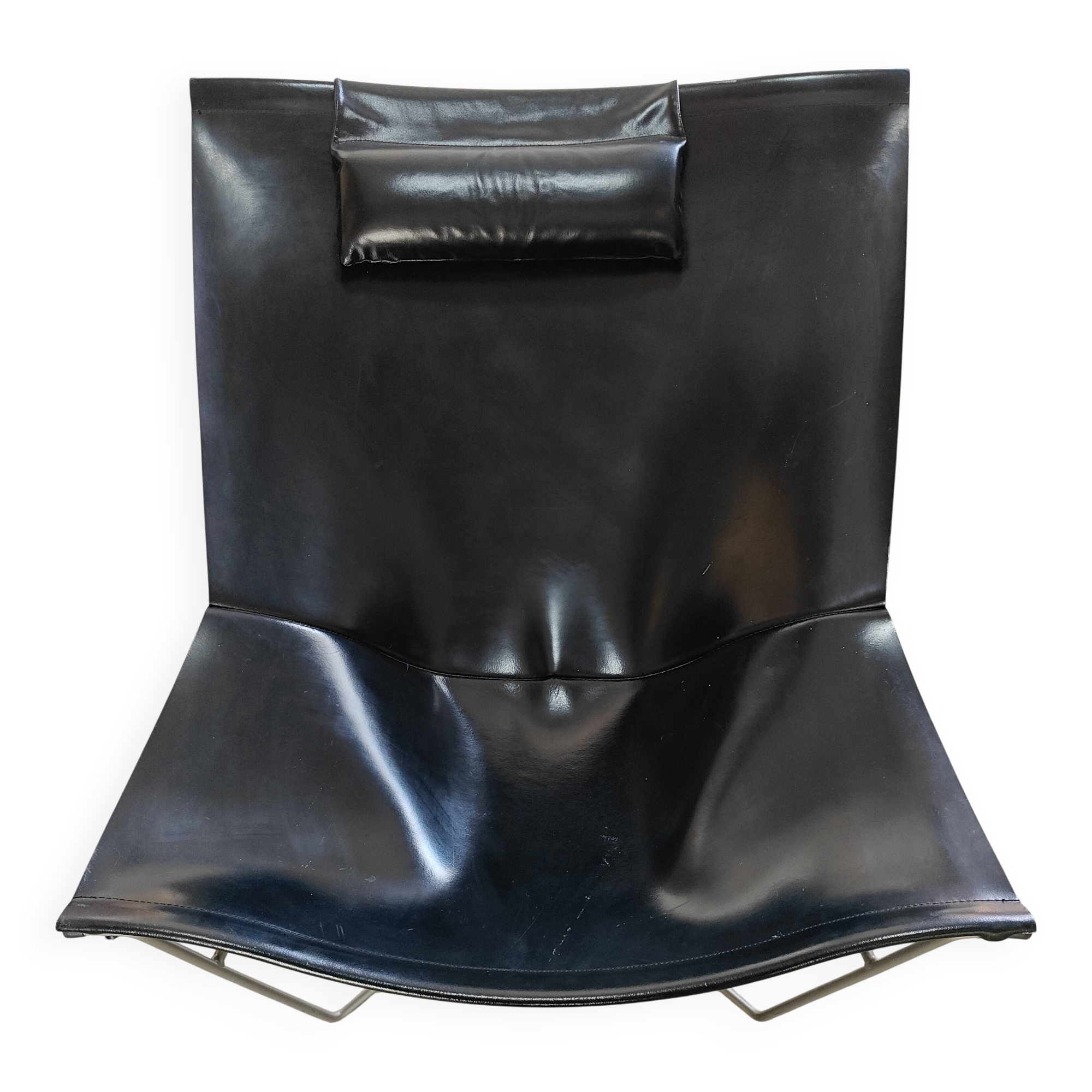 "Semana" designer armchair in black leather by David Weeks