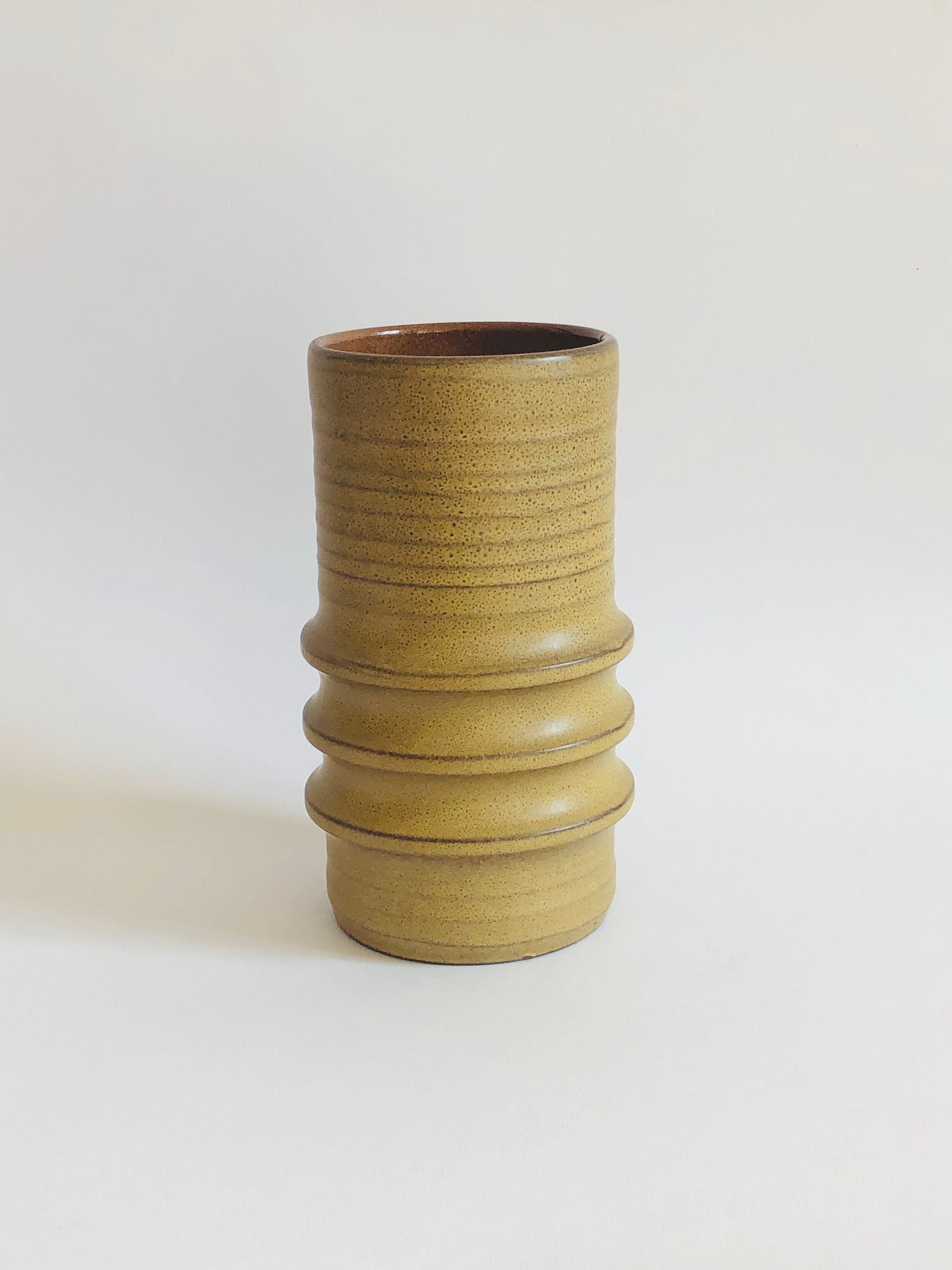 Vintage Dutch ceramic vase H18cm