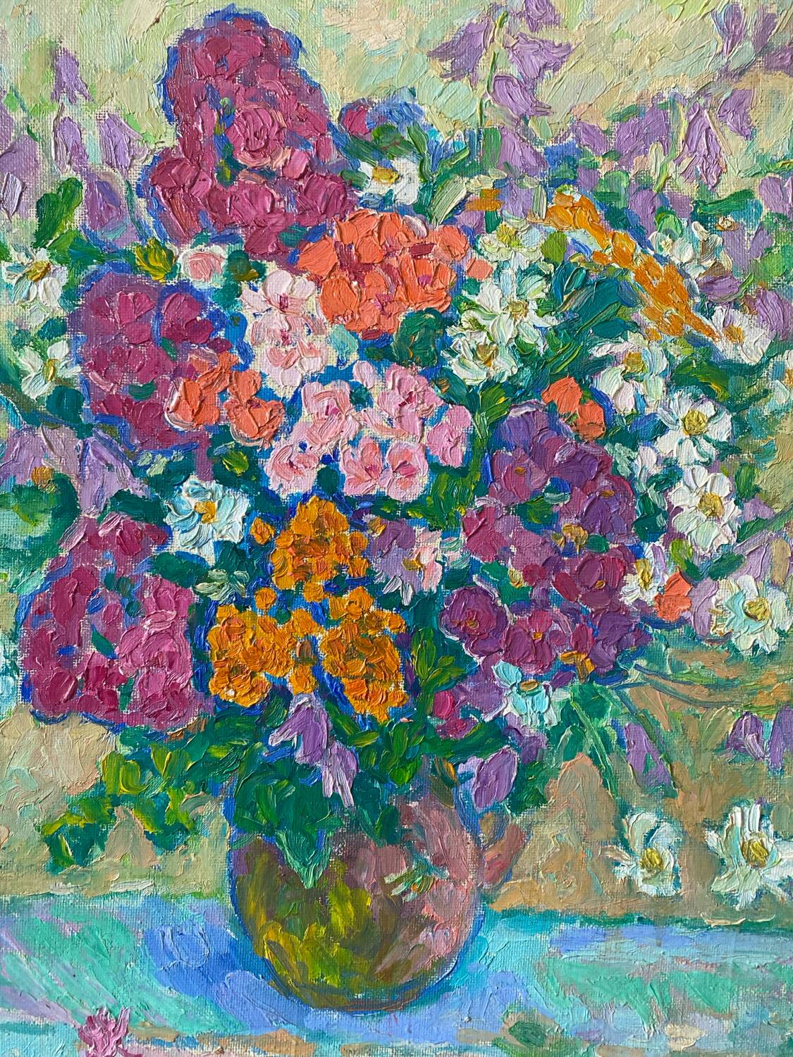 Fleurs signé école russe XXeme siècle
