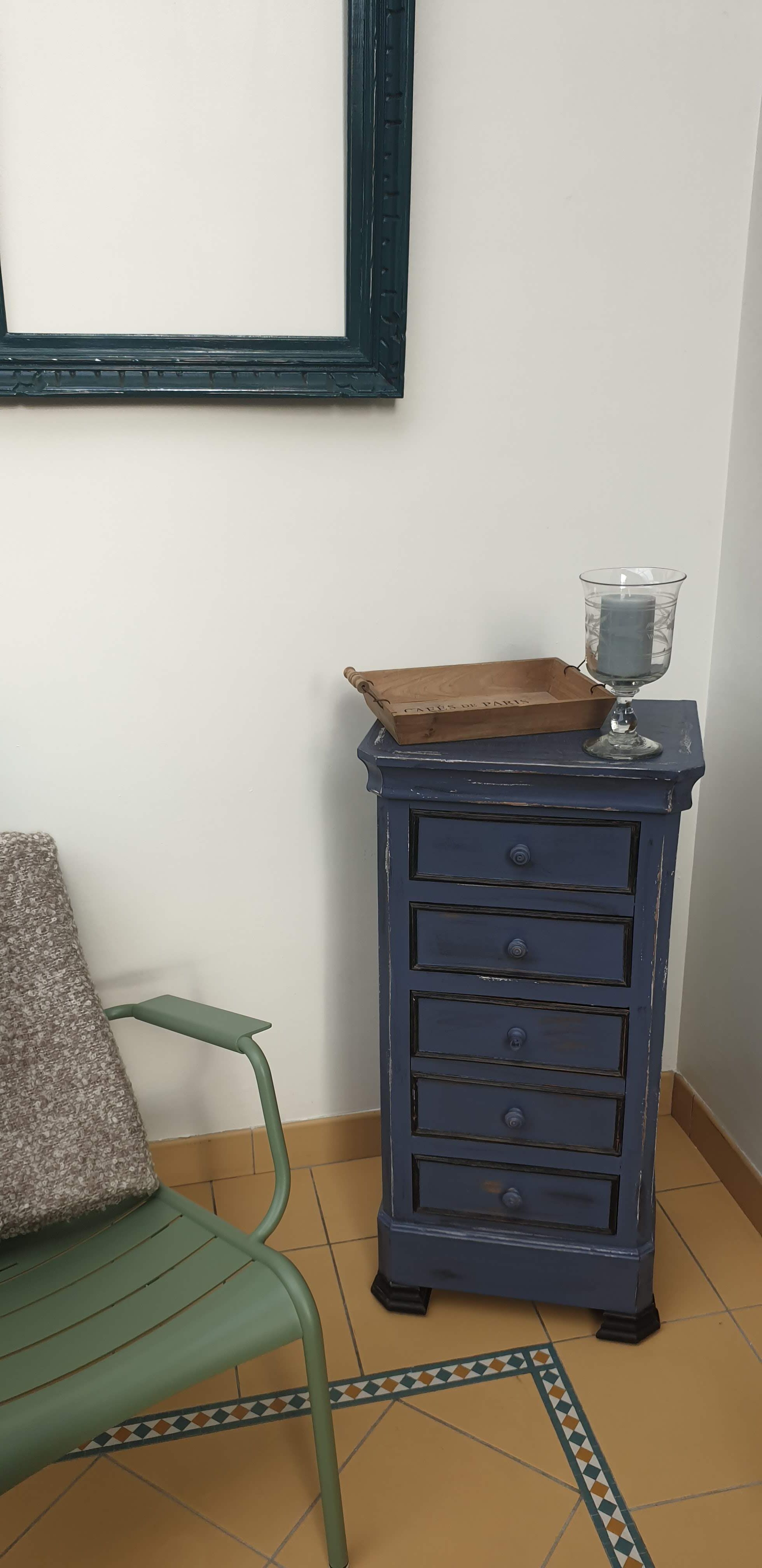 Office furniture