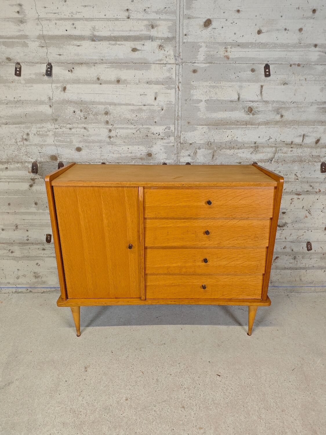 Vintage buffet