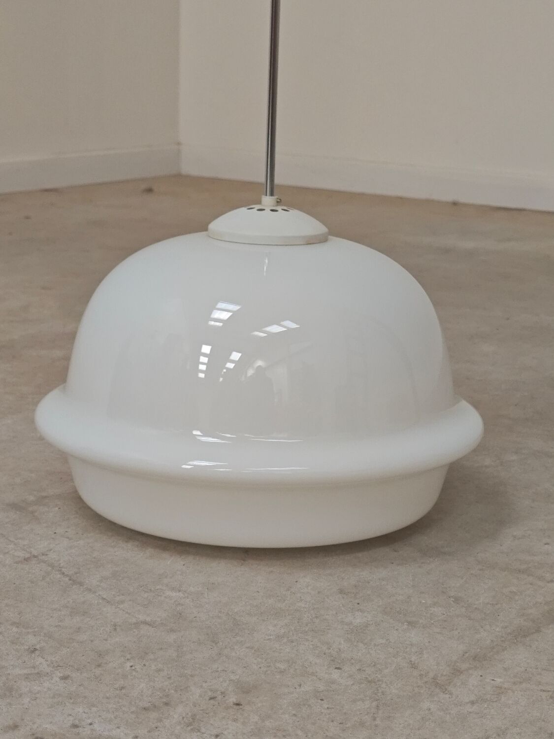 Suspension lamp "derby" in triplex opal glass – karel volf, osvě