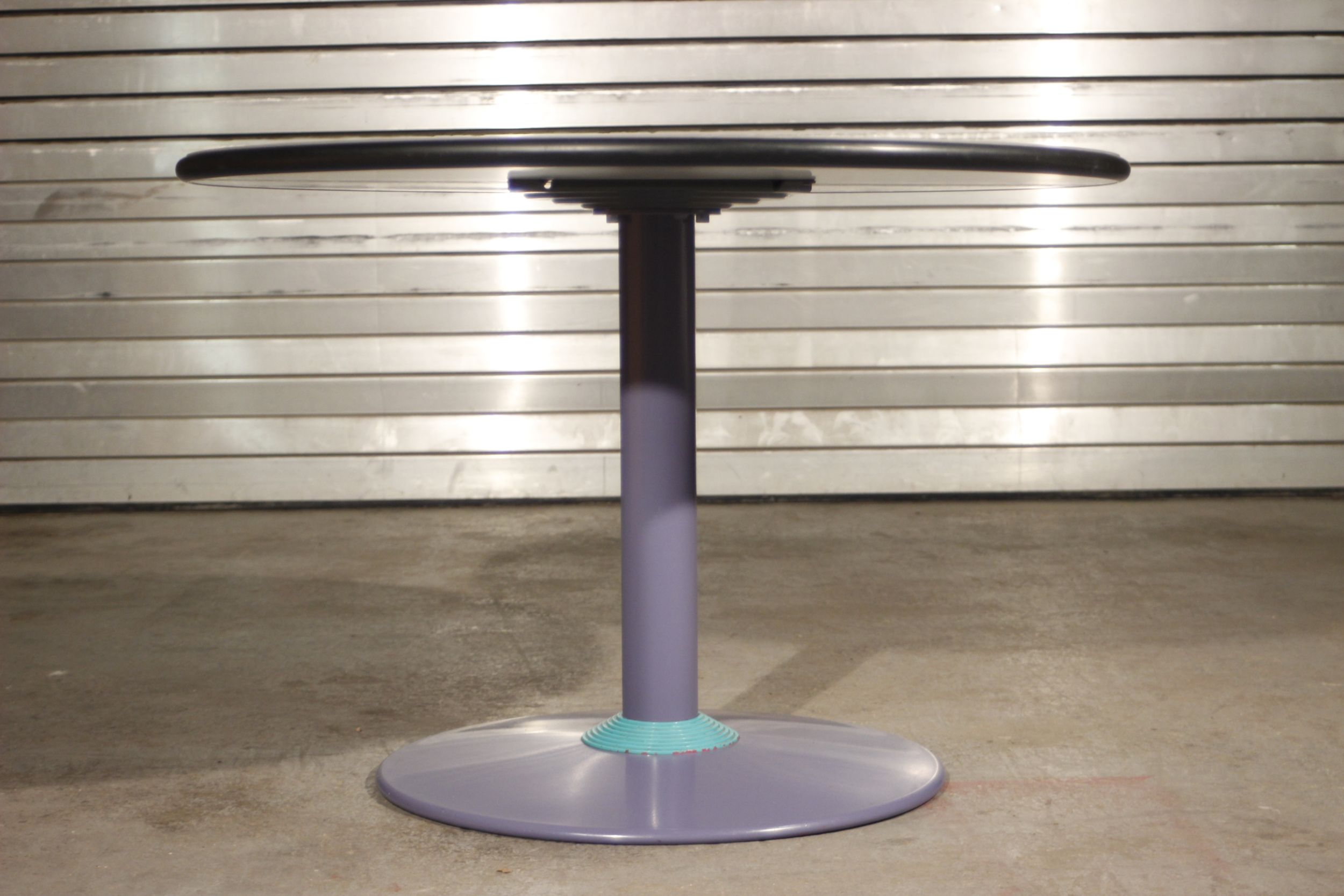 Memphis Style Dining Table in Steel and Melamine, 1980s