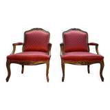 Paire de fauteuils cabriolets de style Louis XVI soie Rouge