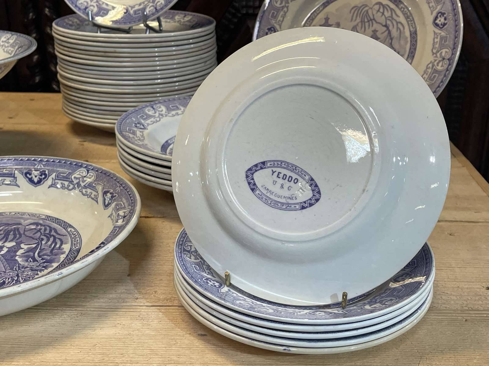 Service yeddo sarreguemines début xxème 67 pièces.