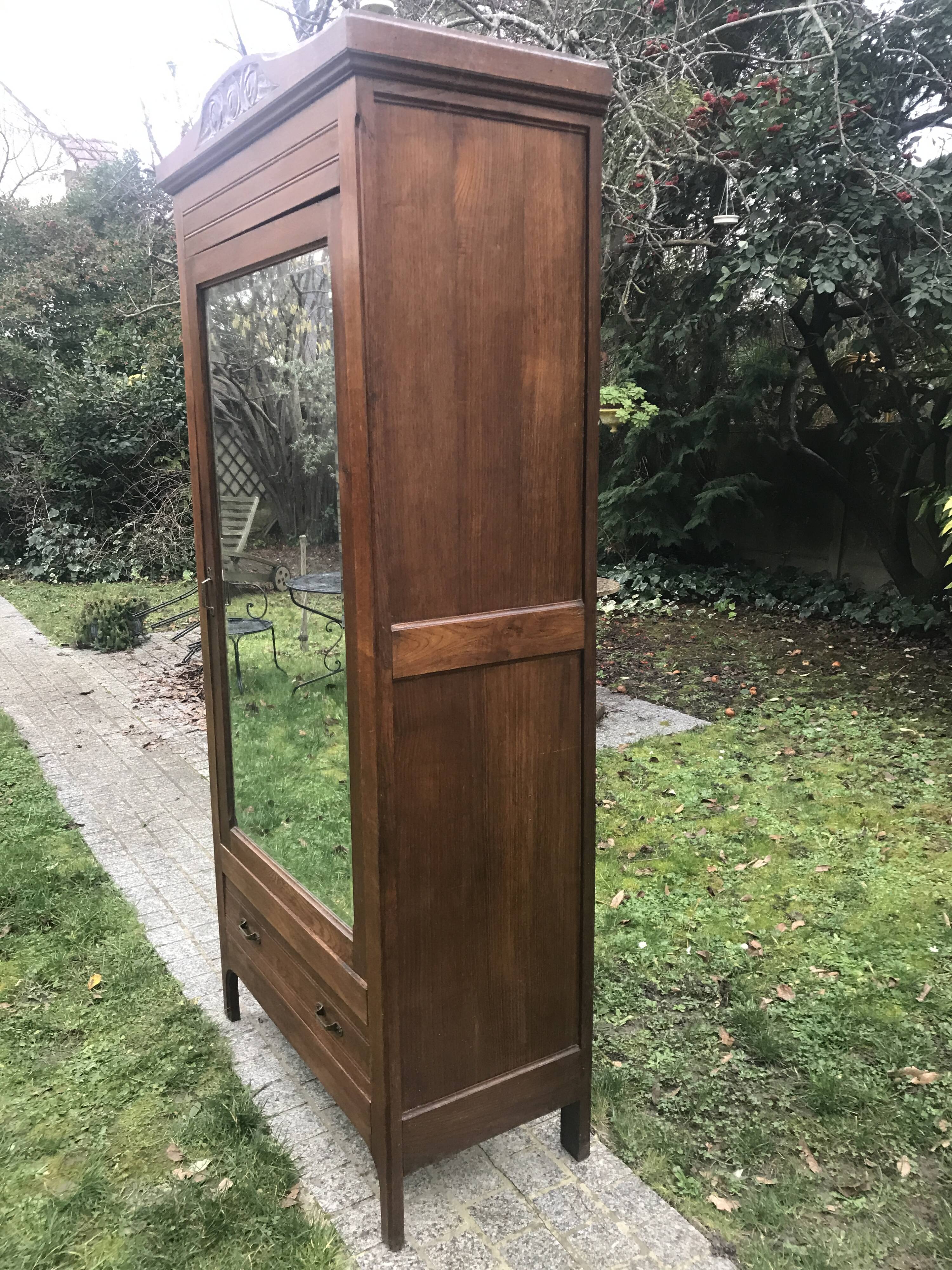 Art Deco cabinet with bevelled mirror 1930/1940