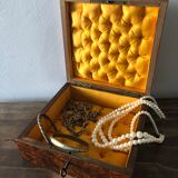 Walnut padded jewelry box
