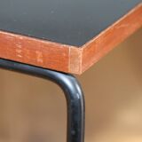 Flying coffee table Guariche Steiner