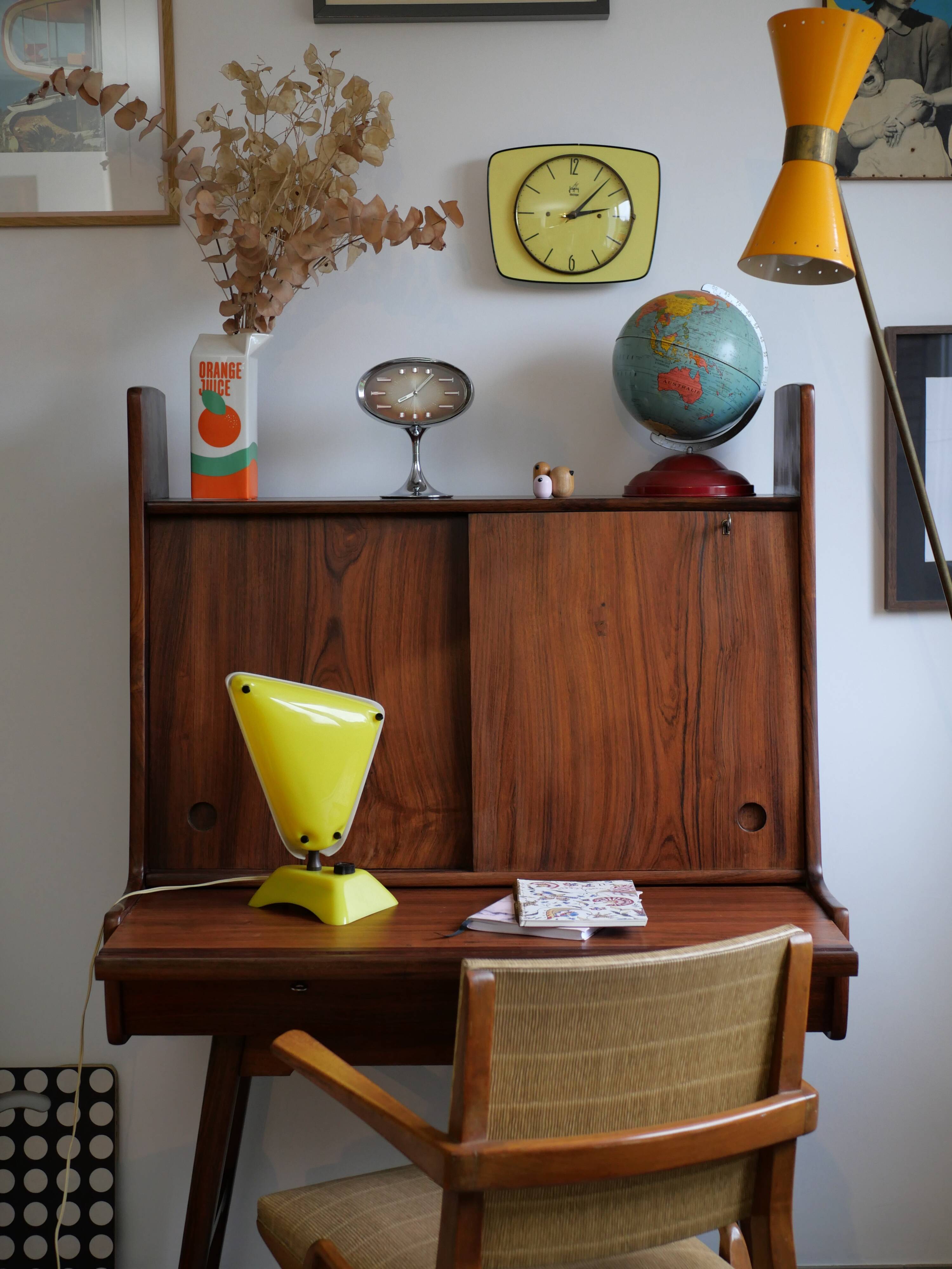 Lampe en plexiglas 1950