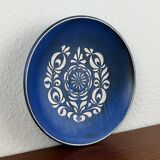 Mid-century German studio pottery wall plate by Thoms Keramik, 1960s.