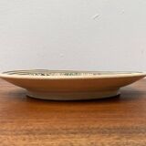 Vintage wall plate in hand-painted ceramic, 1970s.