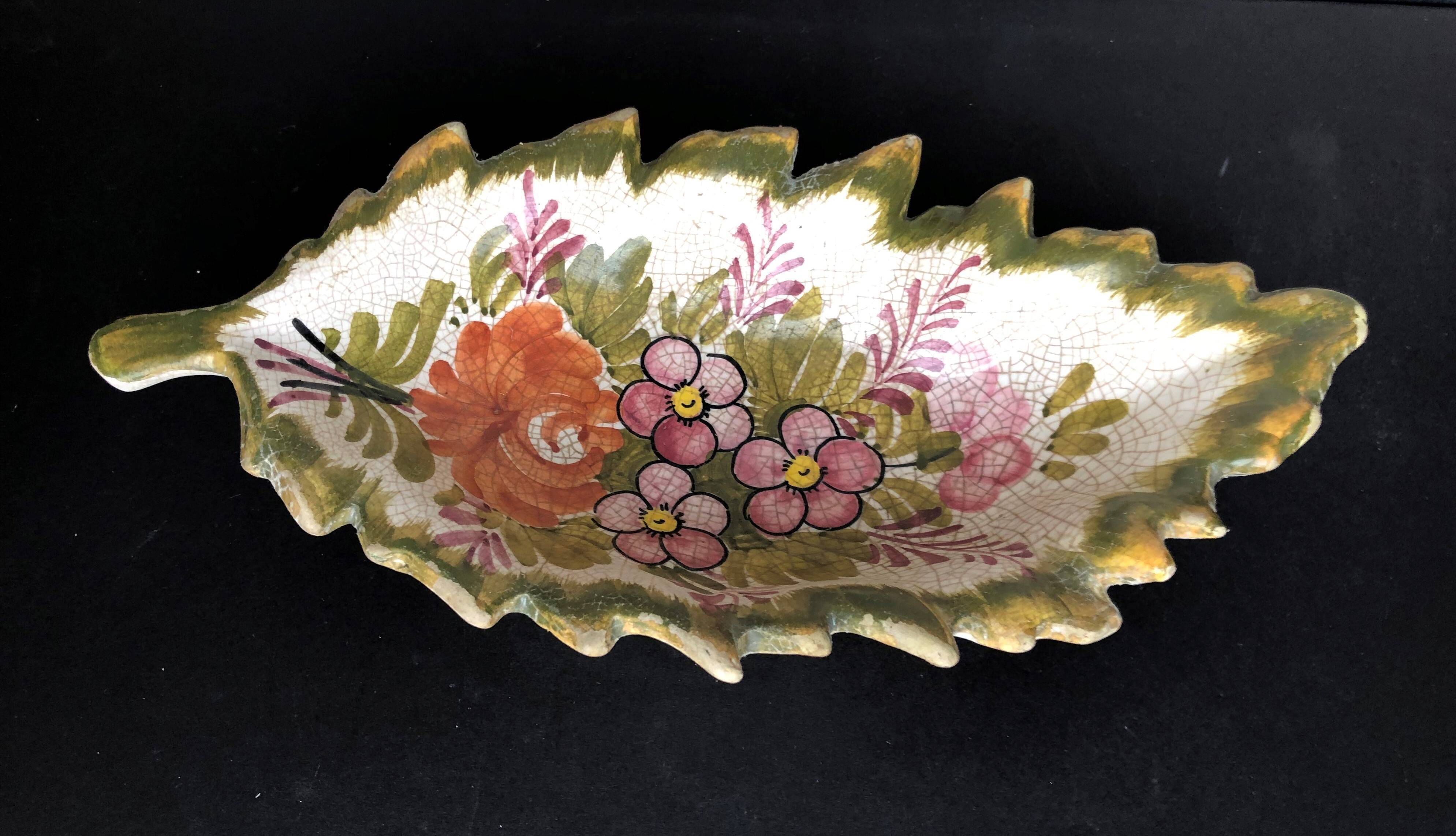 Empty ceramic pockets