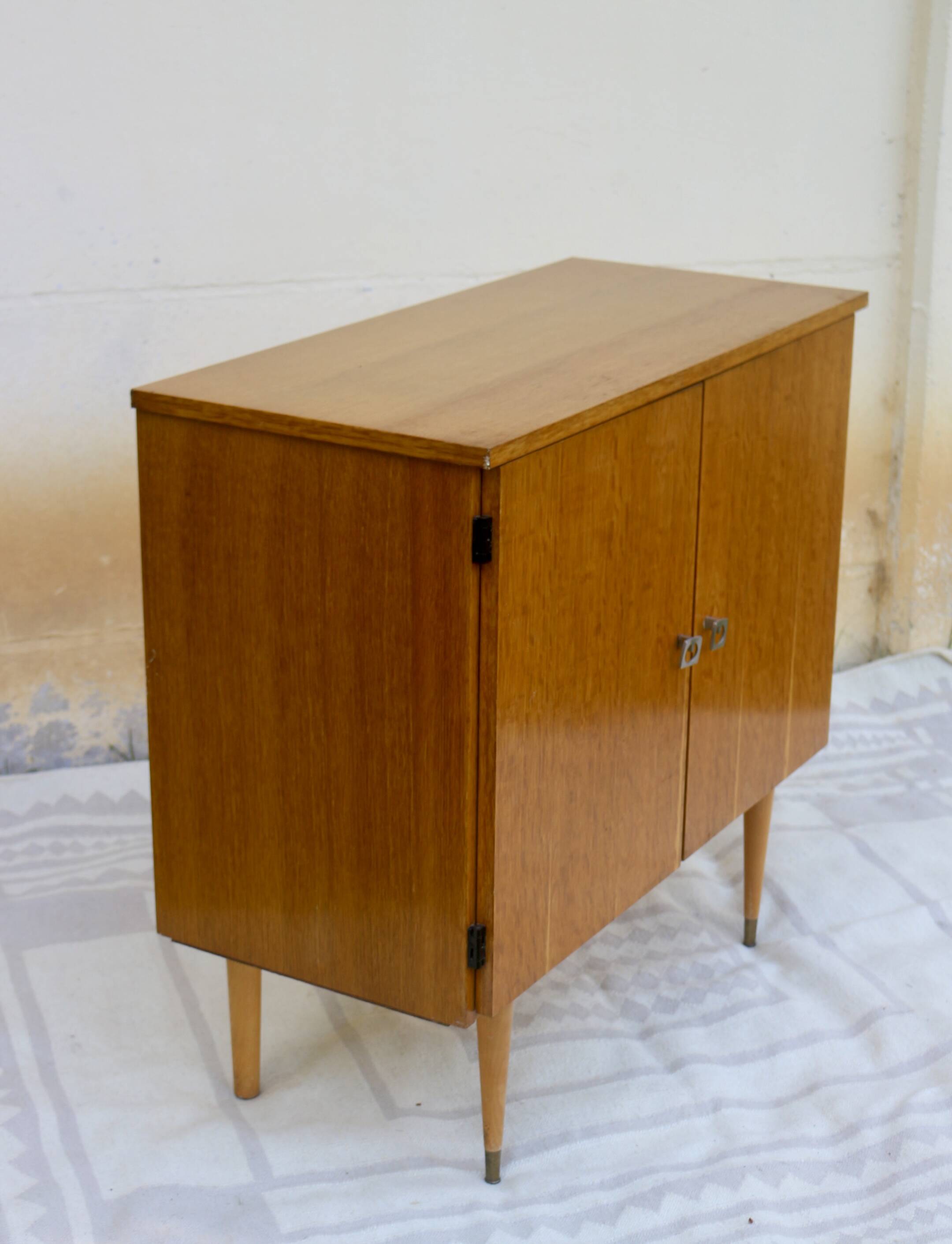 Scandinavian chest of drawers from the 50s in teak. Ref Camilla