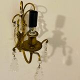 Applique en laiton + pampilles en verres époque milieu XXe