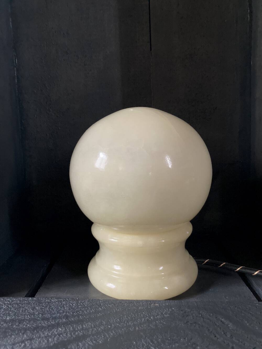 Onyx globe lamp