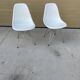 Eames Fiberglass Chair DSR parchment - Charles & Ray Eames pour Vitra 1950
