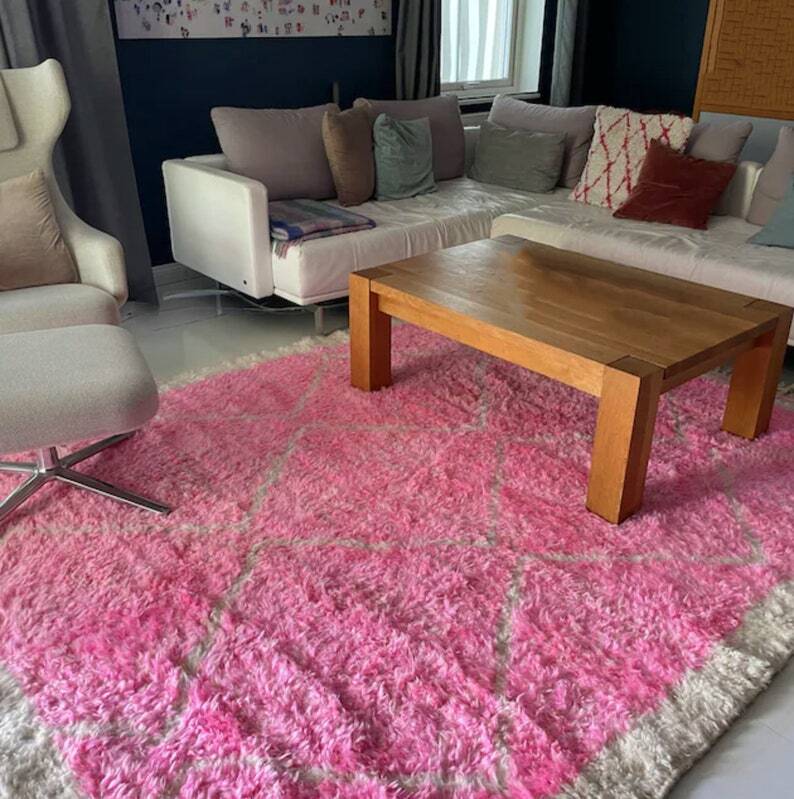Tapis marocain en laine rose