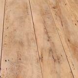 Antique patinated round table – wooden top