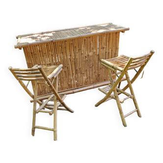 Bamboo bar and 2 vintage stools
