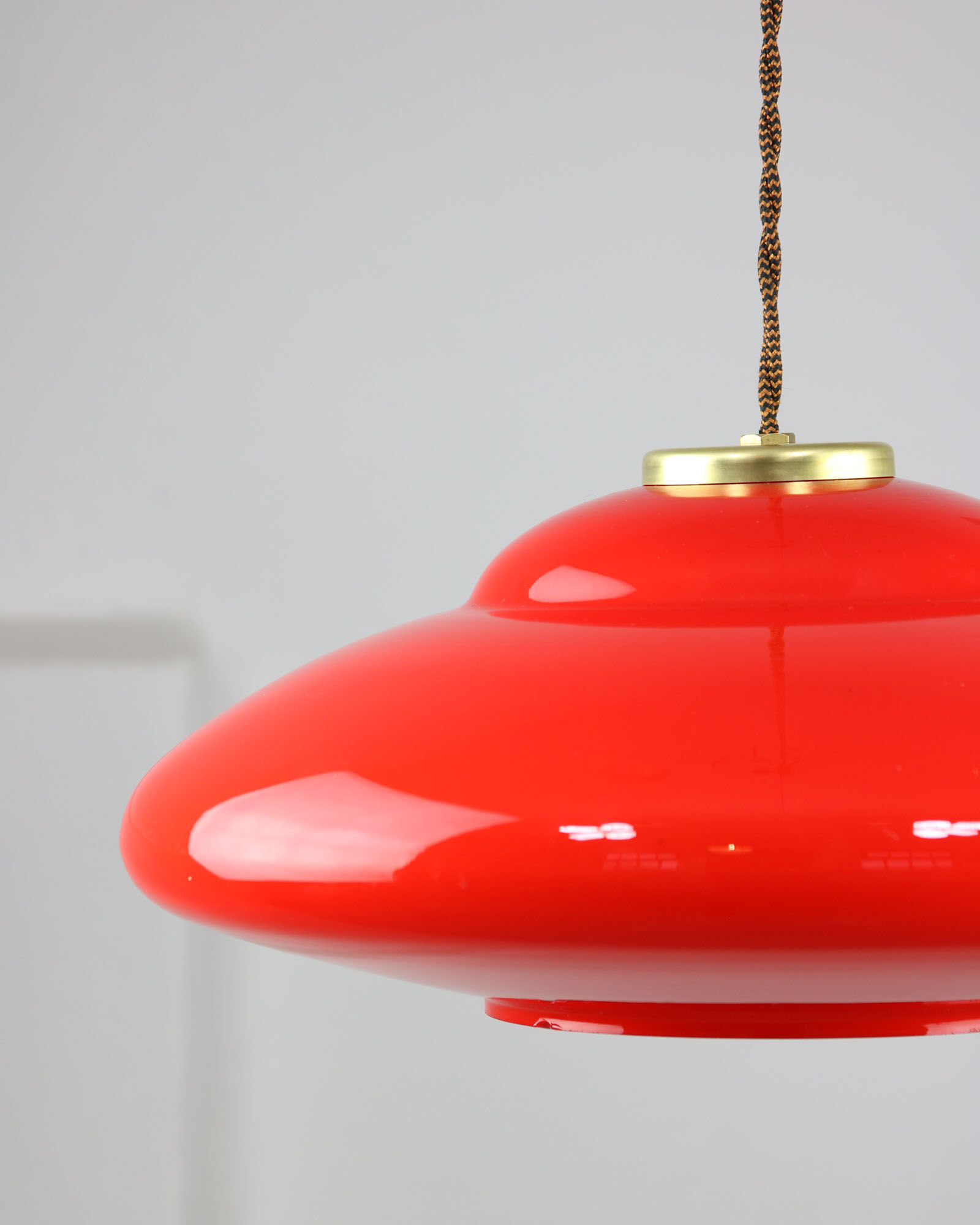 Mid-century red Glass & Brass Saucer Lamp