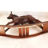 Ancien cheval à bascule en bois et cuir