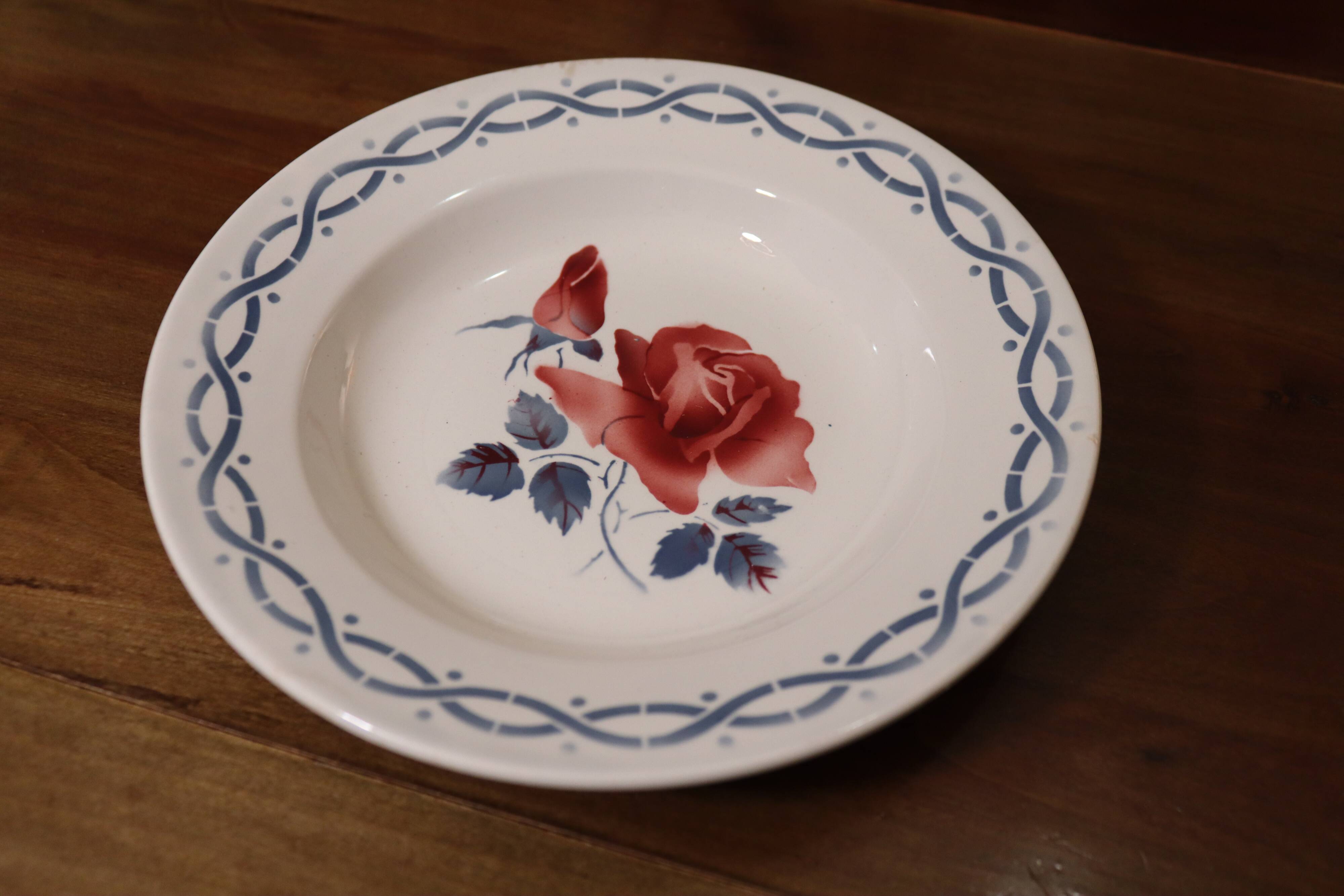 6 hollow plates Sarreguemines and Badonviller