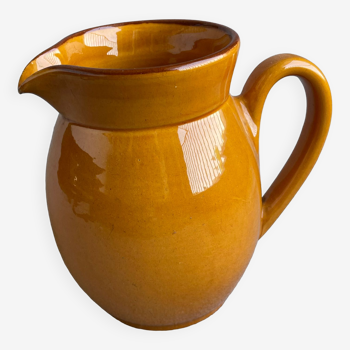 Carafe jaune