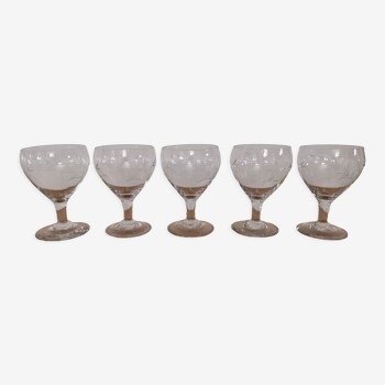 Set of 5 vintage finely engraved standing water glasses