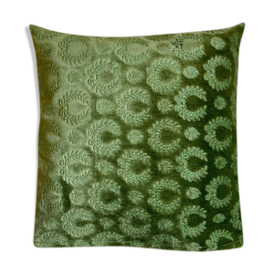 Coussin en velours brodé