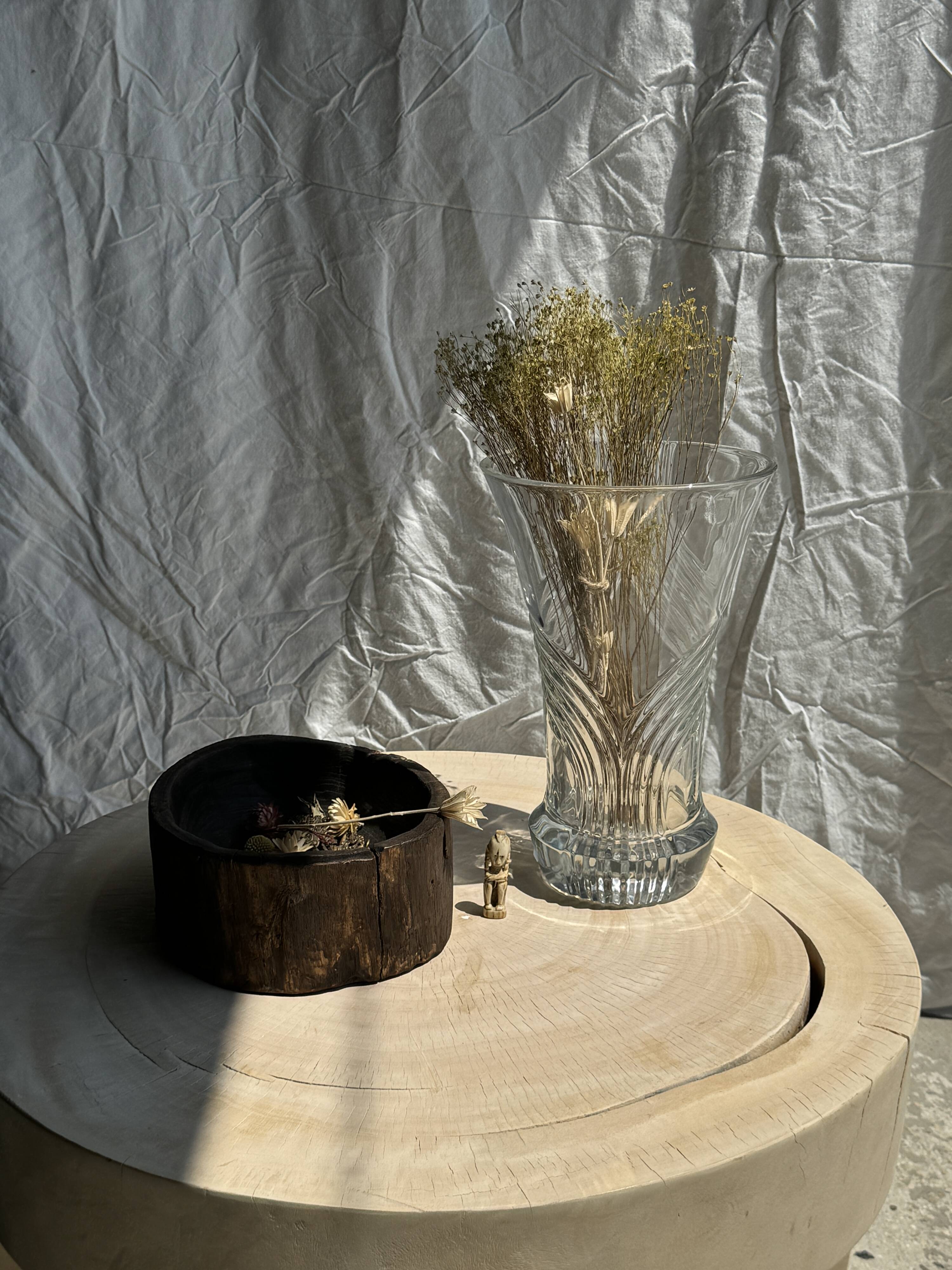 Large geometric glass vase H30