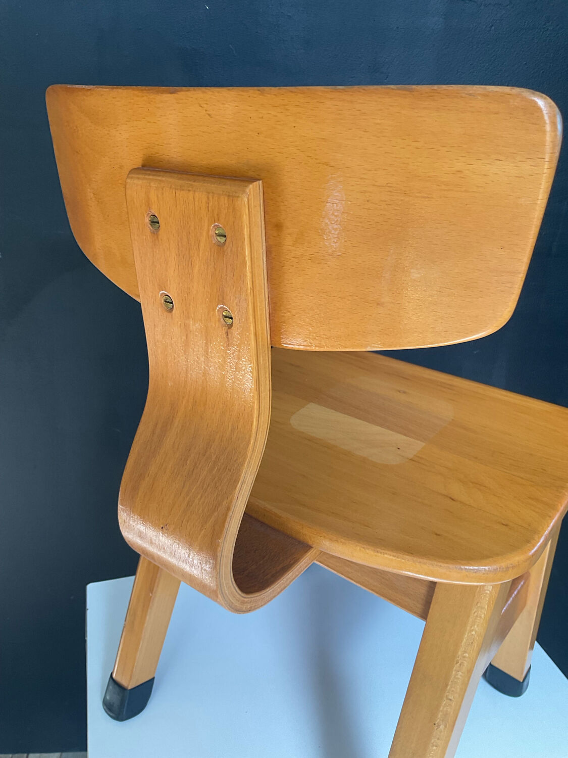 Vintage beech chair from the 1950s-60s.