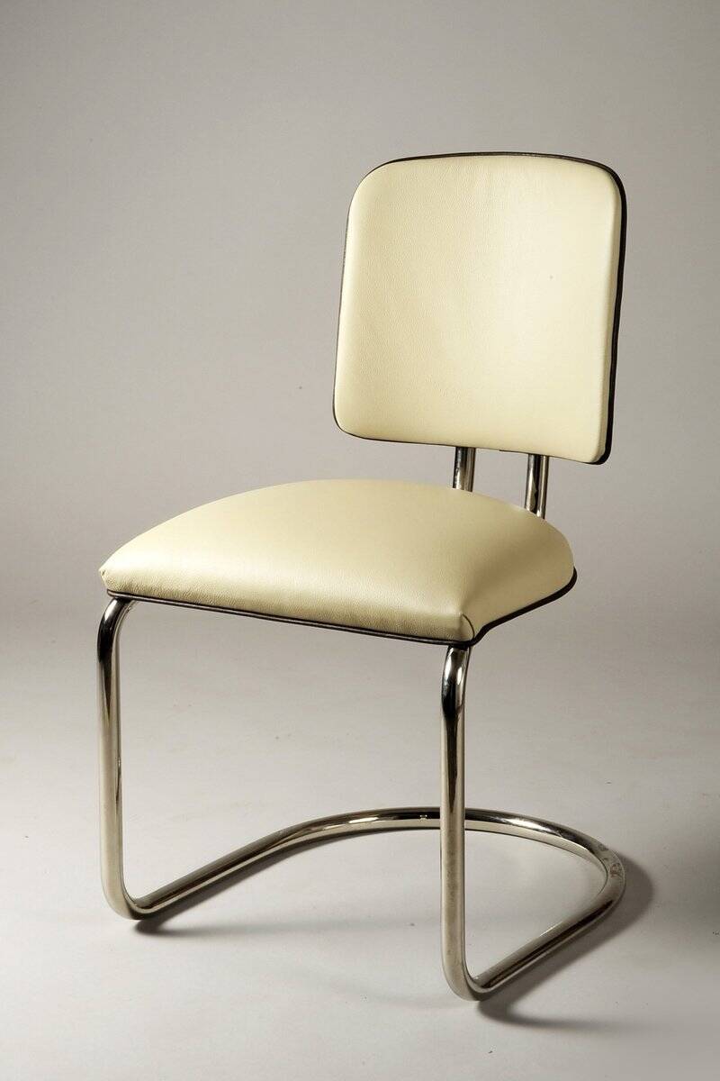 Bauhaus Leather Armchairs attributed to Thonet, Austria, 1920s, Set of 4