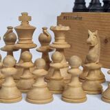 Antique Staunton Design Chess Set - Turned Wood Pieces (King 6cm)