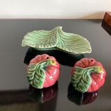 salt and pepper shaker in slurry