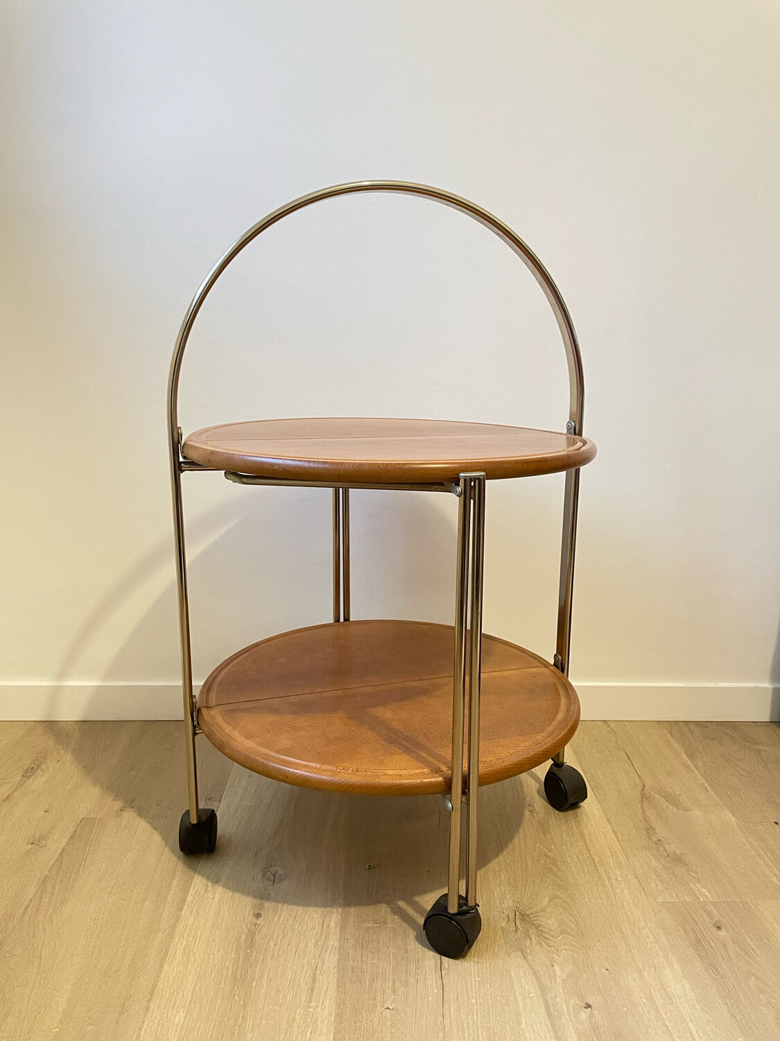 Folding service vintage castors solid wood 70s