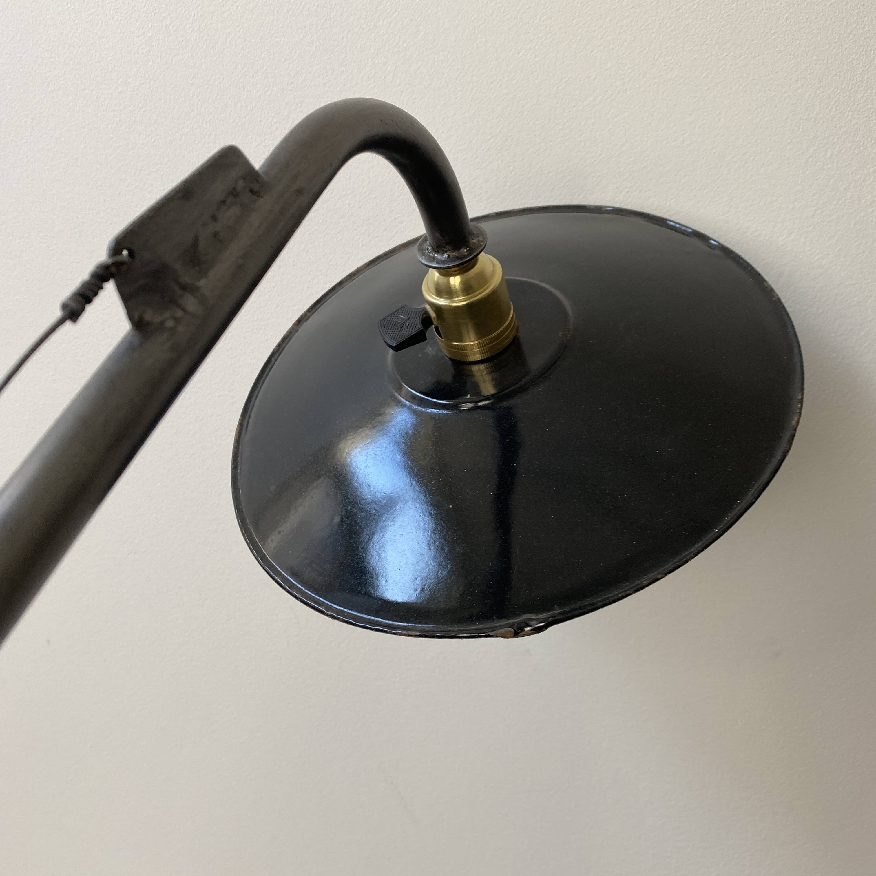 Ancienne lampe potence swing