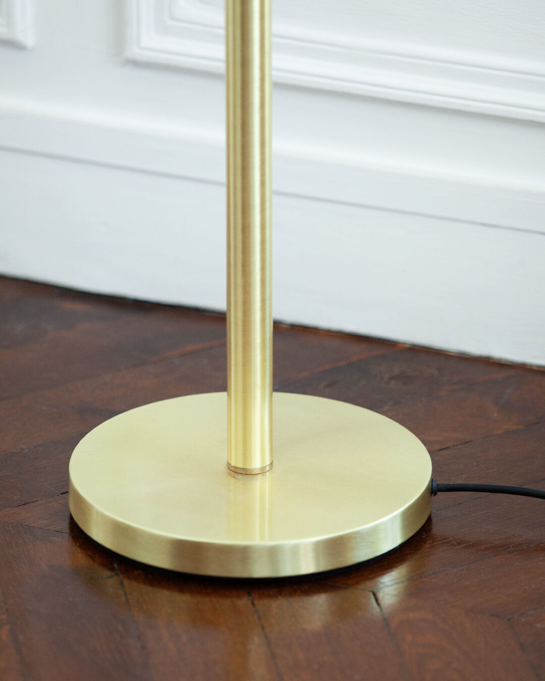 Tulip floor lamp
