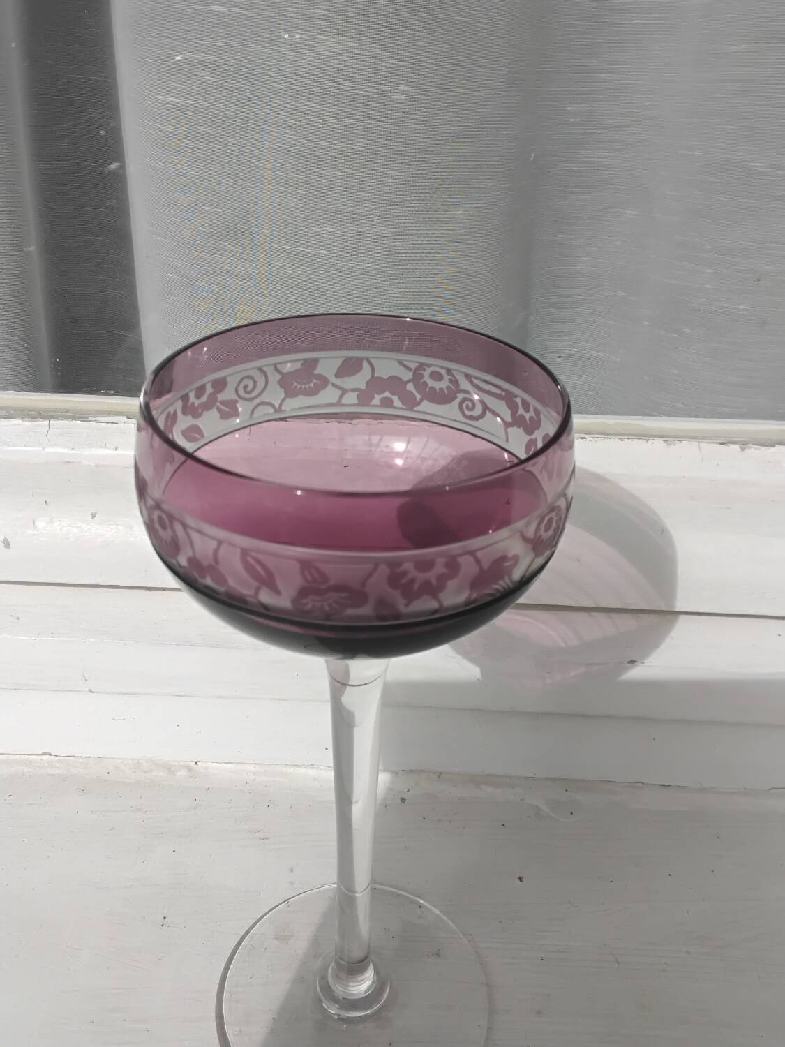 14cl wine glass, Nancy Houillon crystal, lined with amethyst art deco