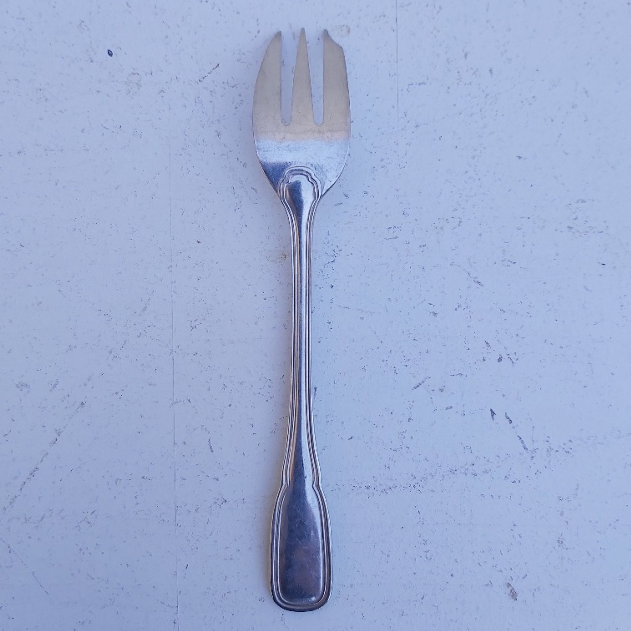 Set de 12 fourchettes à huitres ercuis en métal argenté