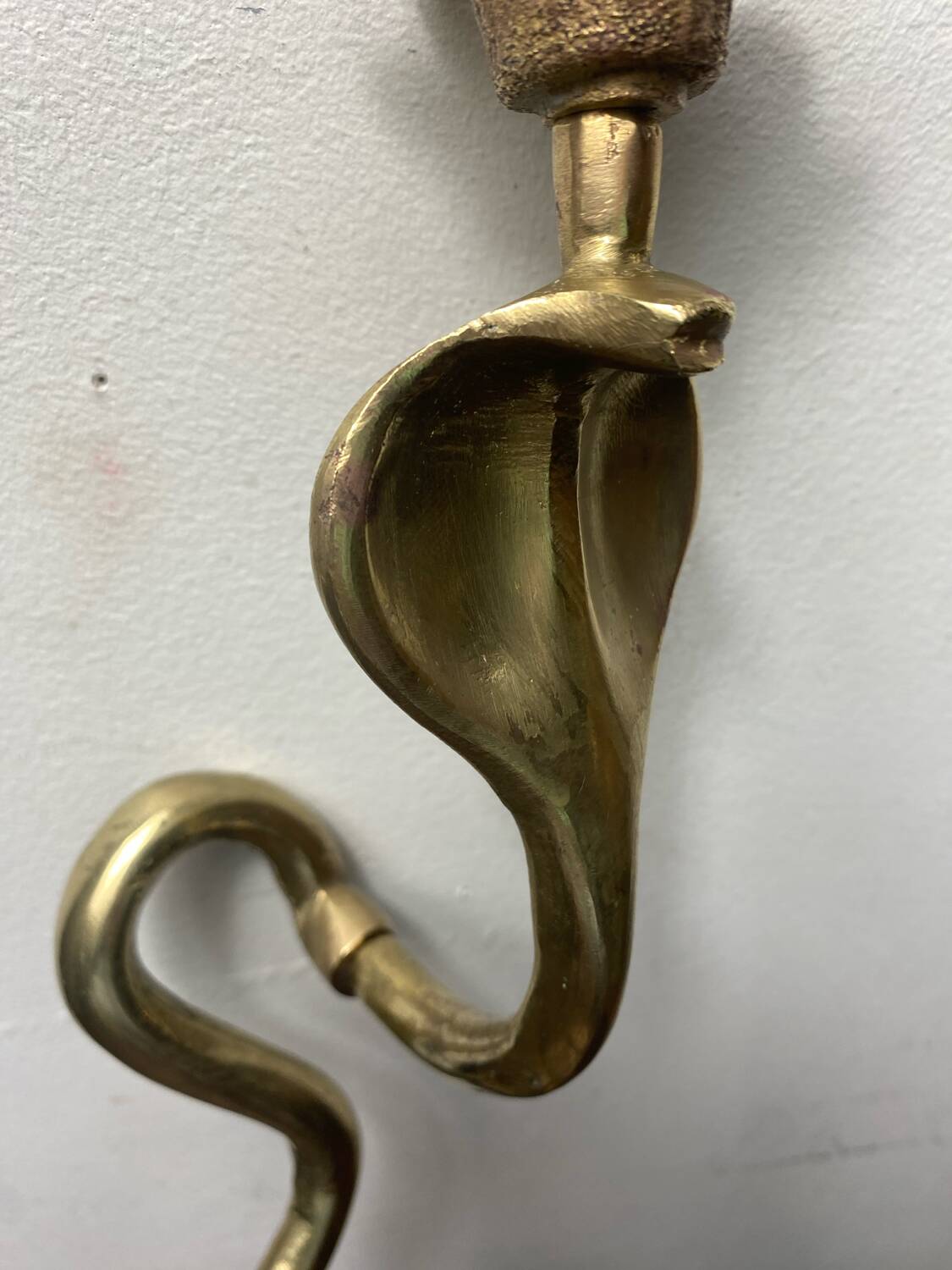 Wall candle holder, cobra shape, solid brass
