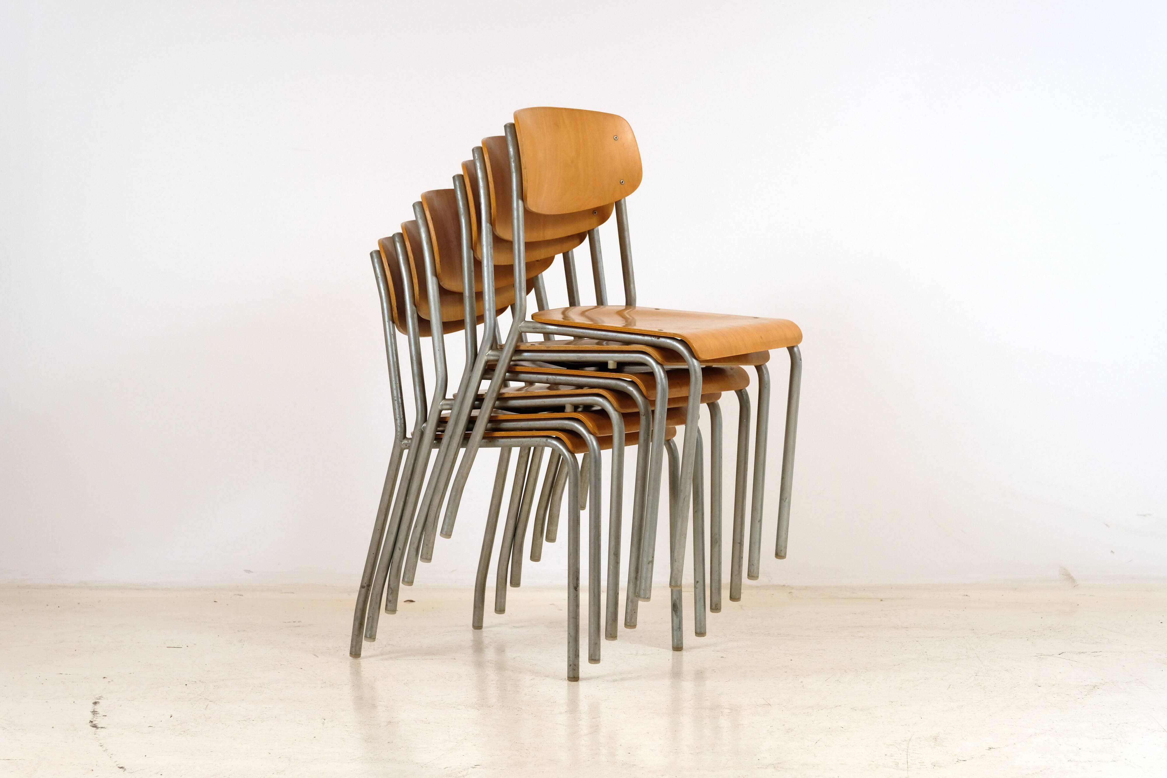6 chaises par Gustav Hassenpflug 1960