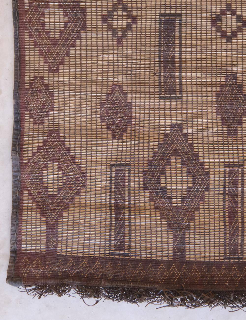 Tuareg mat nomad Morocco rug 110 x 146 cm
